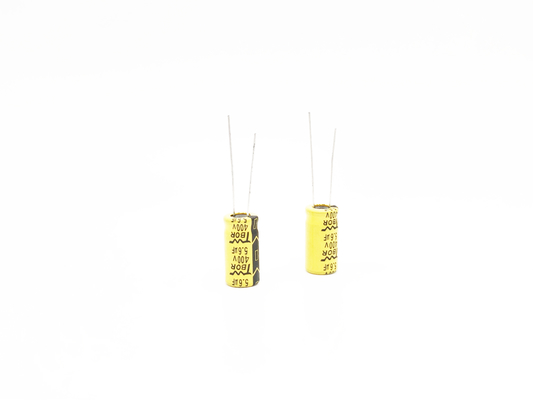 Kondensatory wysokiej częstotliwości ISO9001 RoHS 5,6UF400V do oświetlenia LED