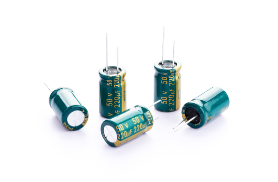 PHR 220UF 50V Kondensator elektrolityczny wysokiej częstotliwości ISO RoSH