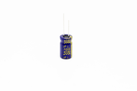 1UF200V Aluminiowe kondensatory elektrolityczne o niskim ESR 6,3 x 11 mm 8000 godzin