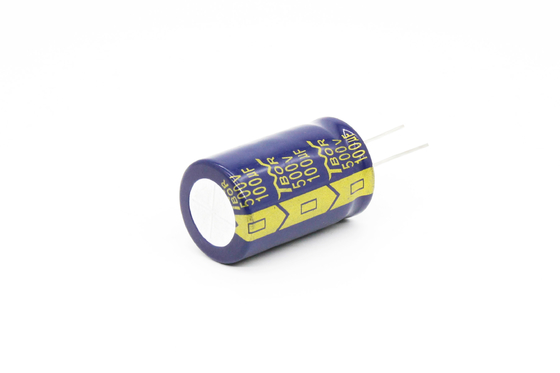Kondensator światła LED 100uF500V 22x35mm