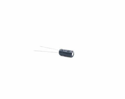 1UF25V 5X11MM Miniaturowe obwody wysokotemperaturowe kondensatora