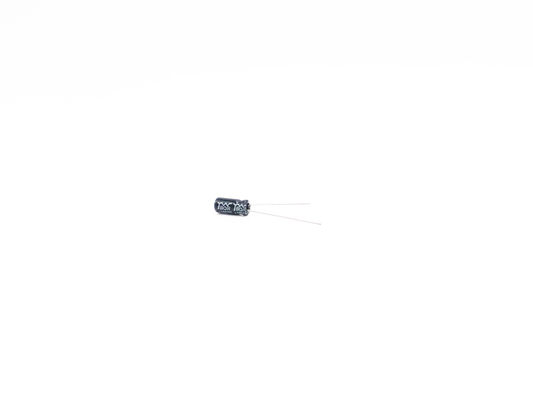 33UF35V Miniaturowy kondensator 5x11mm Typ ołowiu promieniowego 2000 godzin