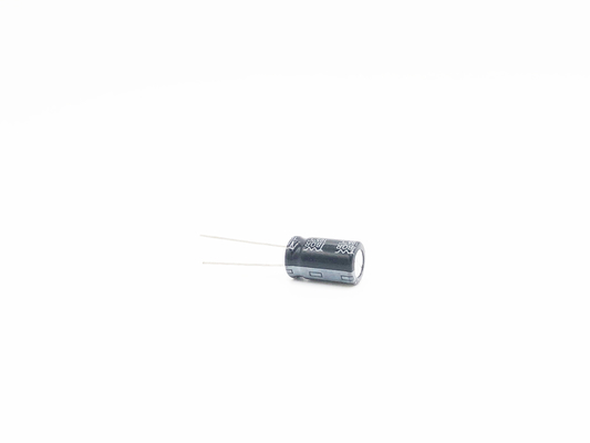 220UF50V 10X17mm Miniaturowy kondensator typu promieniowego