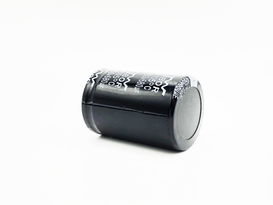 ISO9001 Aluminiowy kondensator elektrolityczny 680UF450V Kondensatory UPS 35X50MM