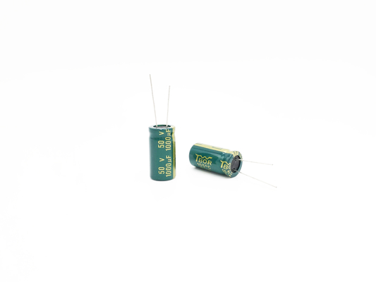 Wysokonapięciowy aluminiowy kondensator elektrolityczny 1000UF 50V RoHS LED Light