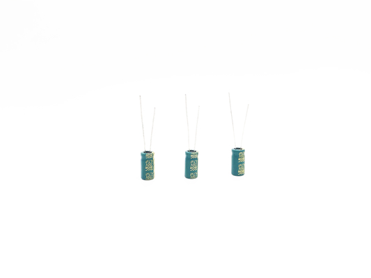 Cylinder 4,7UF 250V Al Kondensator elektrolityczny 8x9MM ISO9001