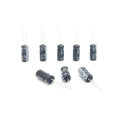 5x11mm 1UF 63V Radialne kondensatory elektrolityczne Obwody wysokotemperaturowe