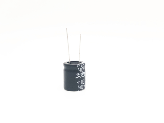 68UF400V Kondensator wysokotemperaturowy Moc fotowoltaiczna 18x20mm