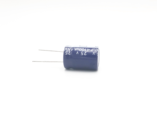 18x40mm 4700uf25v Promieniowy kondensator elektrolityczny 2000 godzin obciążenia